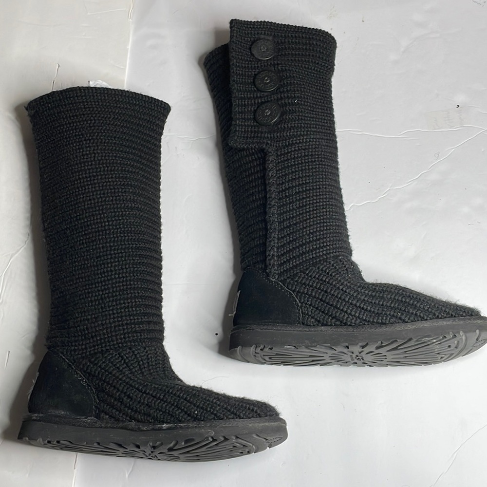 UGG classic cardigan Tall  BOOTS